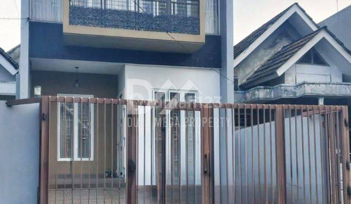 Rumah 2 Lantai , Cluster, Rapi , Aman ,dekat Transmart Graha Raya 1