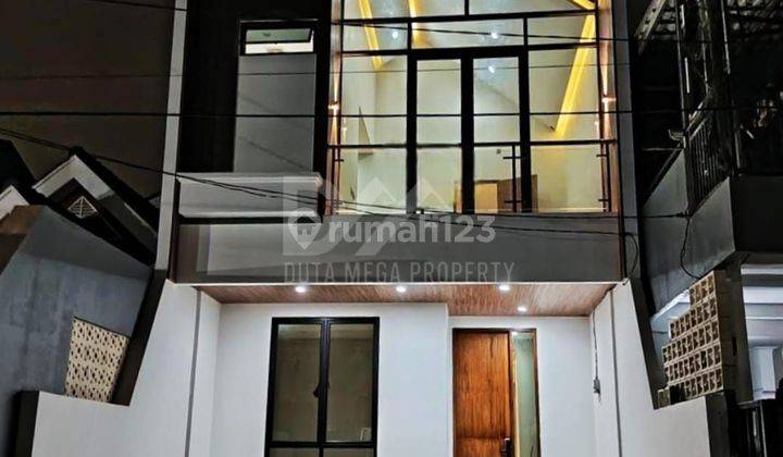 Rumah Bangunan Baru Mewah 2 Lantai Shm Selatan Graha Raya Bintaro 2