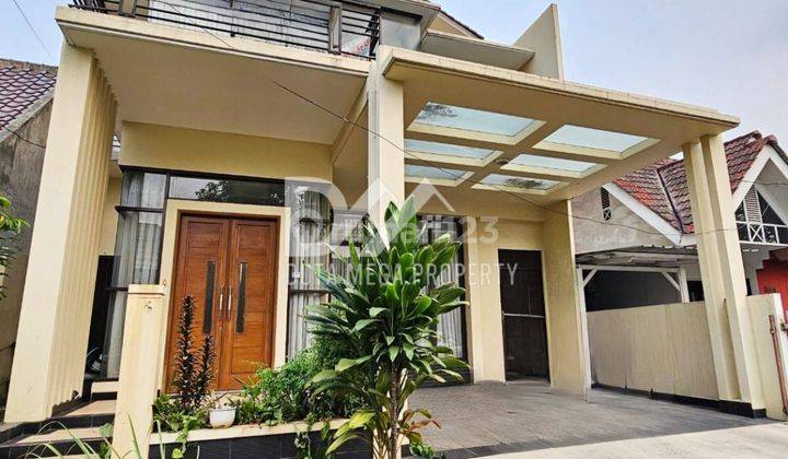 Rumah 2,5 Lantai SHM semi furnished,asri,nyaman,Utara, Nusa Loka  2