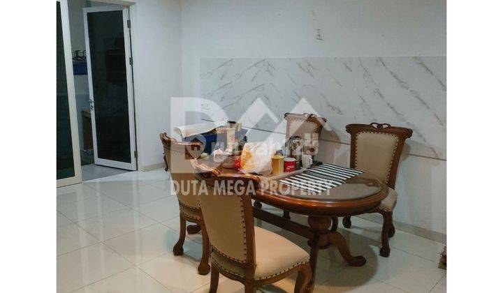 Rumah 2 Lantai Sudah Renovasi Asri Semi Furnished Cluster Orlando 2