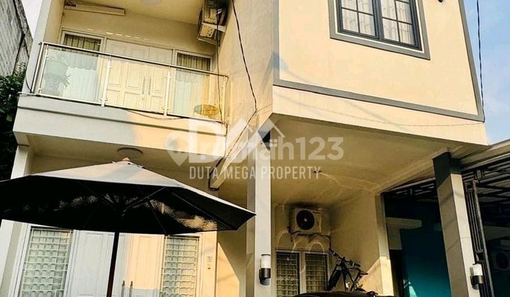 Rumah Siap Huni Fully Furnished Barat , Shm Cluster Di Graha Raya 1
