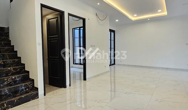 Rumah Brand New Dalam Cluster Kasuari Bebas Banjir, Bintaro Jaya 