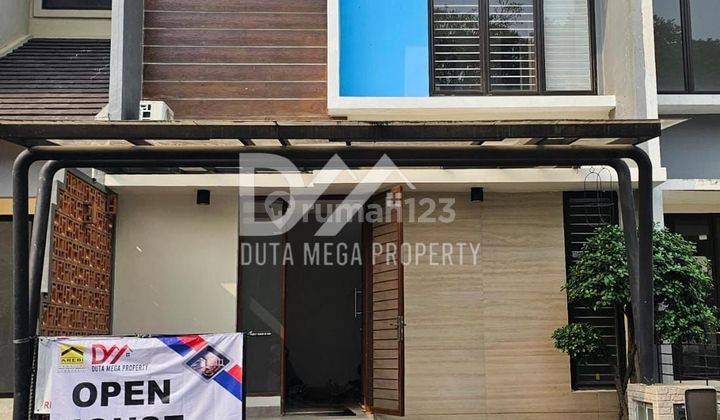 Rumah 2 Lantai Sudah Renovasi Hgb Asri Rapi Siap Huni Graha Raya. 1