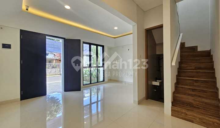 Rumah Brand New Area Vazzaliving Graharaya Bintaro Asri SHM Timur 2