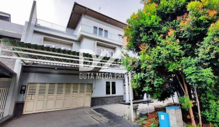 Rumah Sudah Renovasi Shm Timur 3 Lantai Siap Huni Di Alam Sutera  1