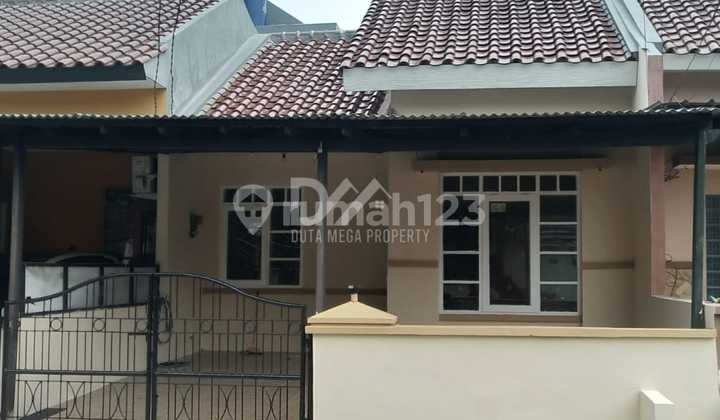 Rumah Di Regensi Melati Mas Rapi Siap Huni Minimalis Nyaman Aman. Rumah Di Regensi Melati Mas Rapi Siap Huni Minimalis Nyaman Aman.