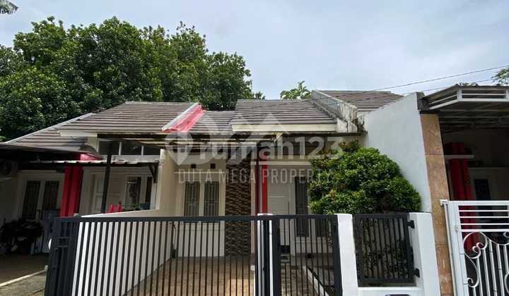 Small, Secure, Comfortable, Strategic Cluster House with SHM, Ready to Occupy 2