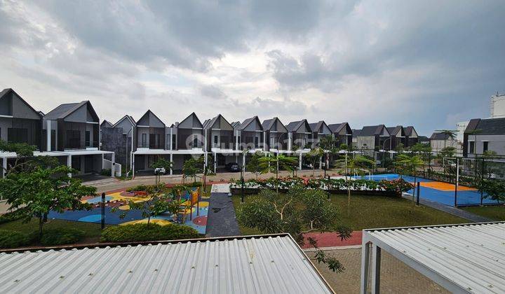 Rumah Melia Hyra Graha Raya Modern Minimalis Timur Rapi Siap Huni 1