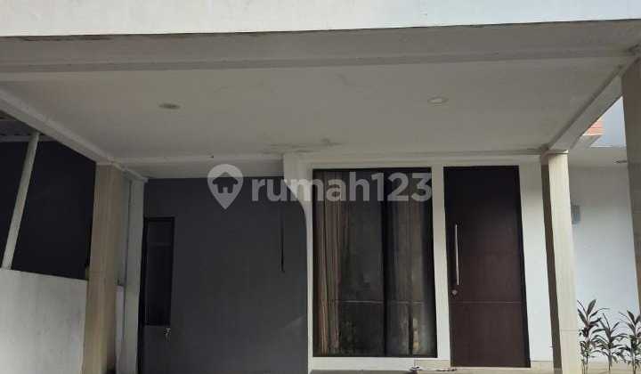 Rumah Cantik Furnished Huni Cluster Kebayoran Residence Bintaro .