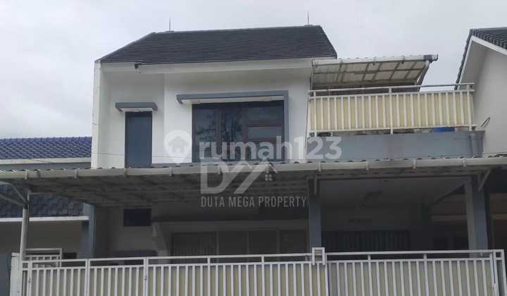 Rumah Secondary Shm ,di Serpong Park Terawat Siap Huni Rapi ,aman