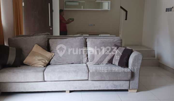 Beautiful Furnished Occupied House in Kebayoran Residence Cluster, Bintaro. 2