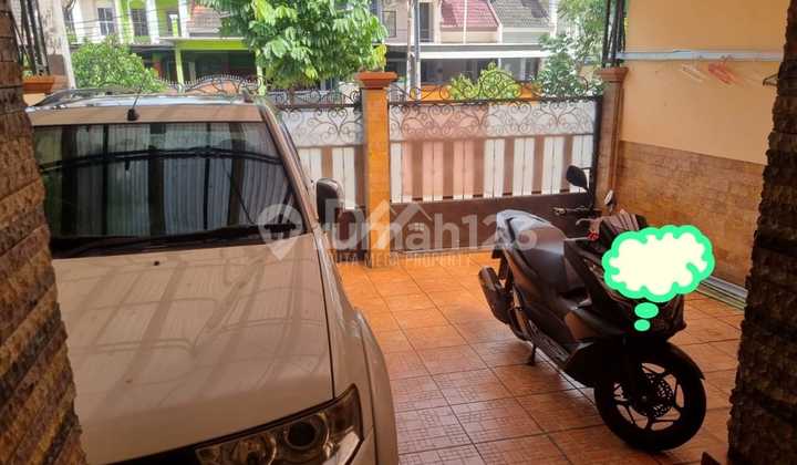 2-Story Cheap Ready-to-Live-In House for Quick Sale in Gria Pamulang 2