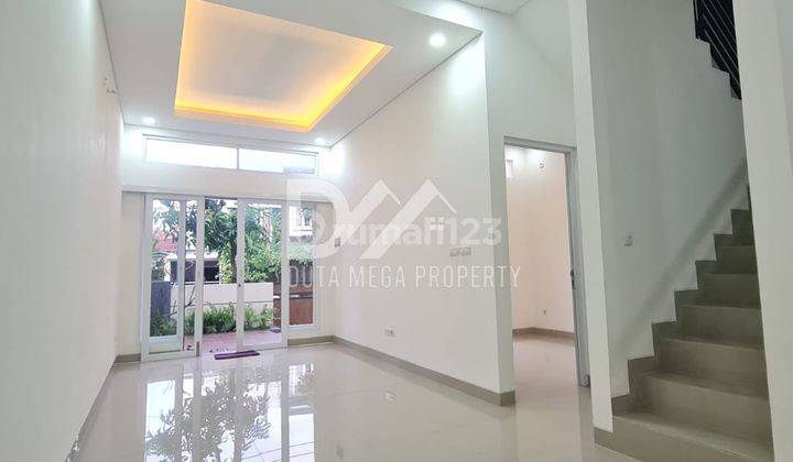 Di Jual Rumah Cantik Siap Huni Di Graha Raya Bisa KPR 1