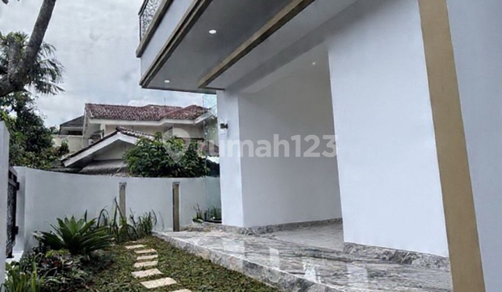 Rumah Modern 2 Lantai di Kencana Loka Bsd bisa KPR Bebas Banjir 2