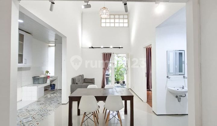 Rumah Cantik Terawatsiap Huni di Sektor 9