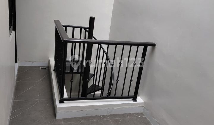 Brand New House Ready to Occupy in BSD Tangsel, Eligible for KPR 2