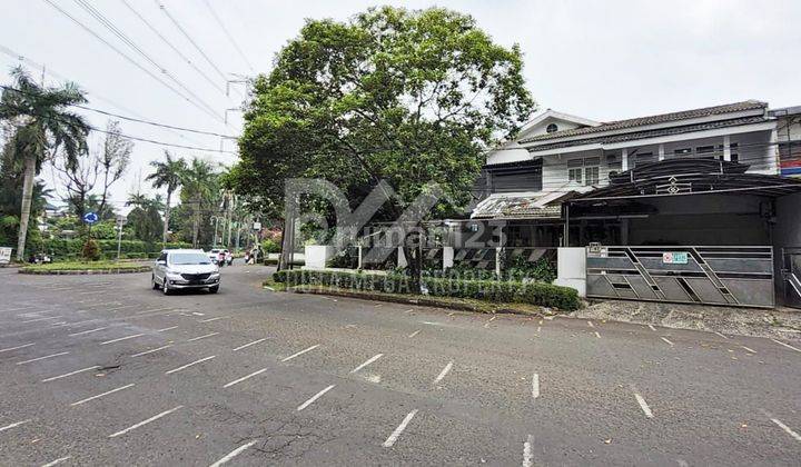 Rumah Hook Lokasi KOMERSIL Maleo Raya Bintaro 9 Tangsel. 
 1