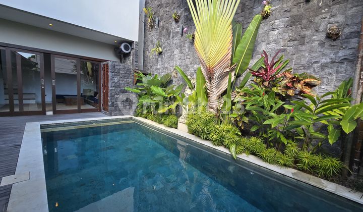 Villa Terawat Termurah di Jl. Pantai Pererenan Villa Terawat Termurah di Jl. Pantai Pererenan