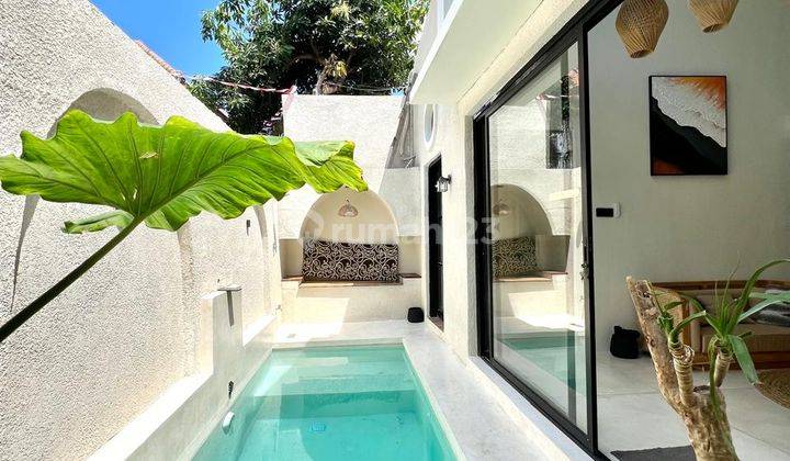 Villa di Jalan Pantai Berawa, Canggu, Badung 180 m SHM 1