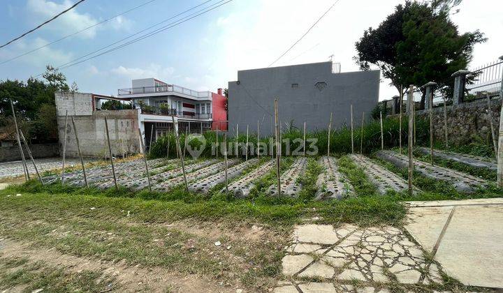 Tanah di Dekat Alun alun Lembang Manoko, Bandung SHM 140 m² 1