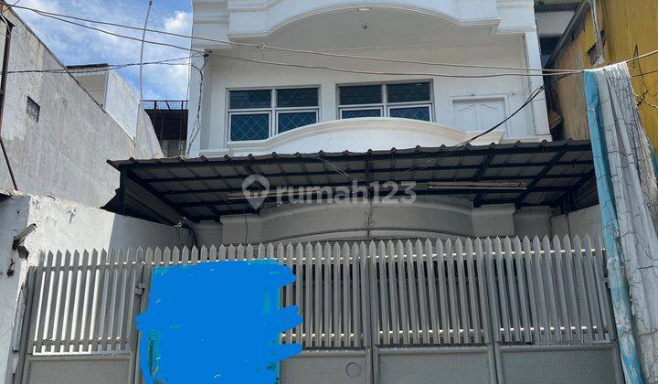 Dijual Ruko 4 Lantai di Jalan Pangeran Jayakarta, Jakarta Pusat  1