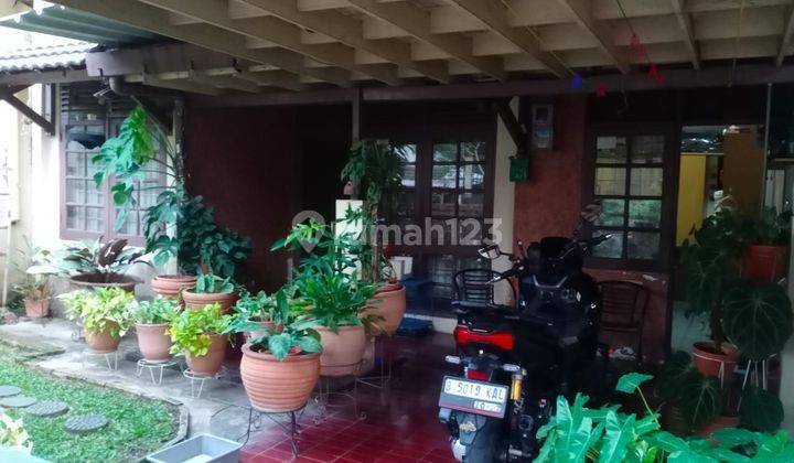 Rumah di Jl. Taman Galaxy, Bekasi SHM Bagus Timur 2