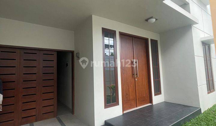 Rumah di  Jl. Pulo asem Timur 1, Rawamangun 2 Lantai SHM Timur Baru 1