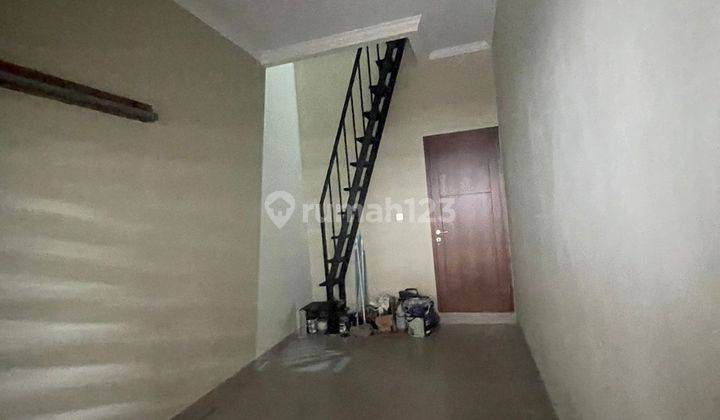 Rumah di  Jl. Pulo asem Timur 1, Rawamangun 2 Lantai SHM Timur Baru 2