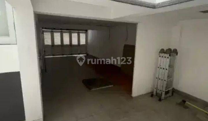 Rumah di Jln. Pulo Asem Timur Raya D.K.I. Jakarta - Kec. Pulo Gadung - JAKARTA TIMUR · 13220 3 Lantai HS Bagus 2