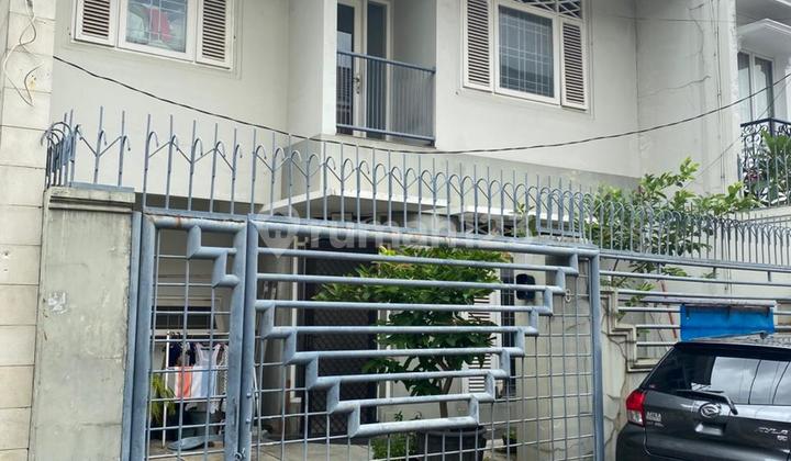 Rumah Siap Huni Jalan dua mobil Di Tebet Jakarta Selatsn Rumah Siap Huni Jalan dua mobil Di Tebet Jakarta Selatsn