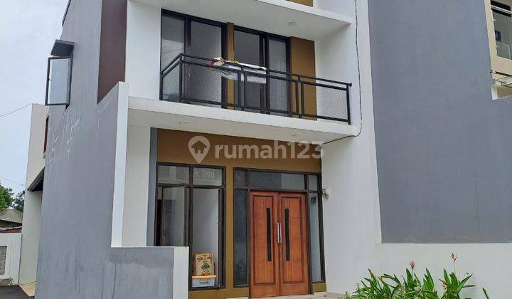 Rumah Semi Furnished SHM - Sertifikat Hak Milik di Jl. Pondok Kelapa Jakarta Timur , Pondok Kelapa 1