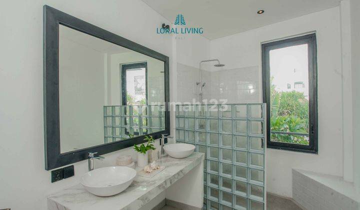 Villa 2 Lantai 5 Kamar Di Pusat Canggu Dekat Dengan Beach Club HS 2