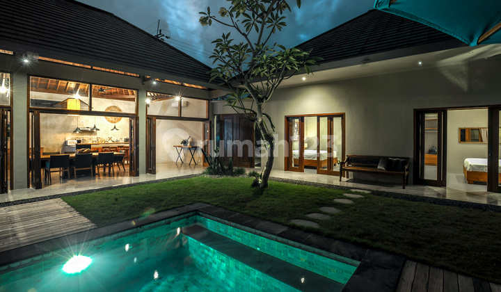 Annual Rental of a 3-Bedroom Villa on a 15 Are Green-Belt Edge in Cepaka, Tumbak Bayuh (Near Pererenan)
