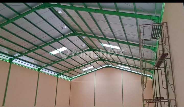 Warehouse for Rent in a Strategic Location in Curug, Tangerang, Banten Warehouse for Rent in a Strategic Location in Curug, Tangerang, Banten