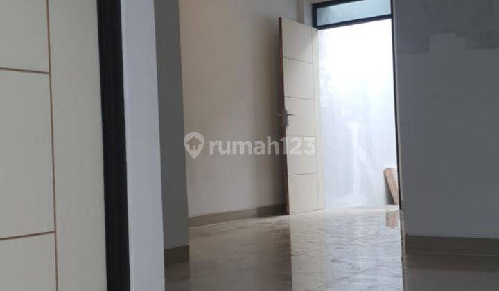 Disewakan Rumah Cantik Lokasi Startegis Di Cikupa Citra Raya  2