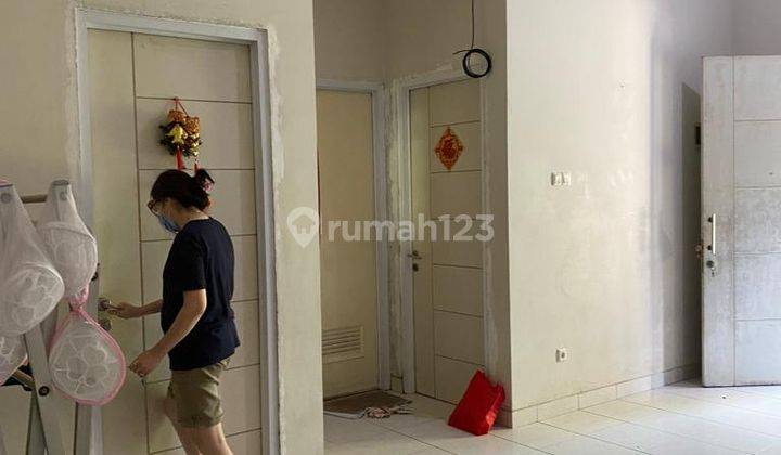 Rumah Bagus Unfurnished SHM di Kota Wisata Jakarta Timur 2