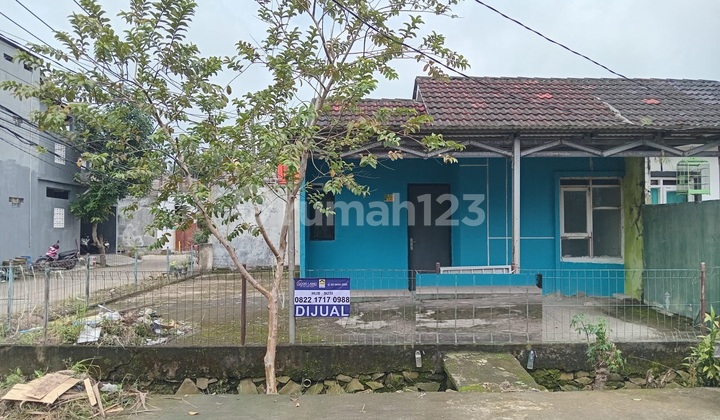 One-Story House Corner at Permata Puri Harmoni 1 Cileungsi