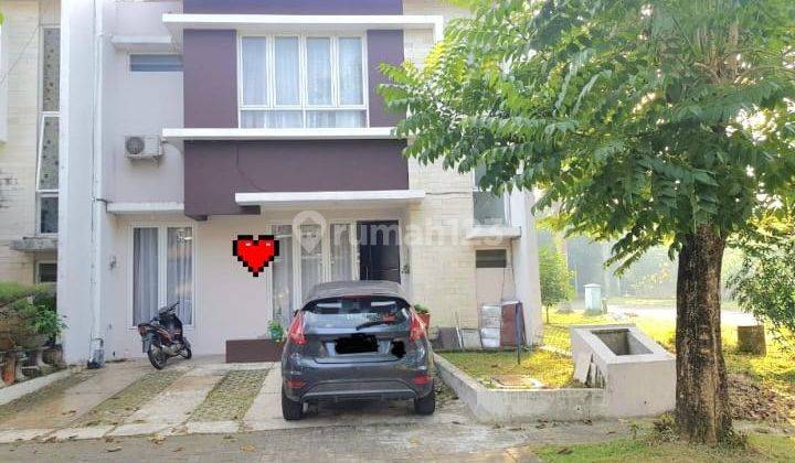 Dijual Rumah 2 Lantai Semi Furnished 1