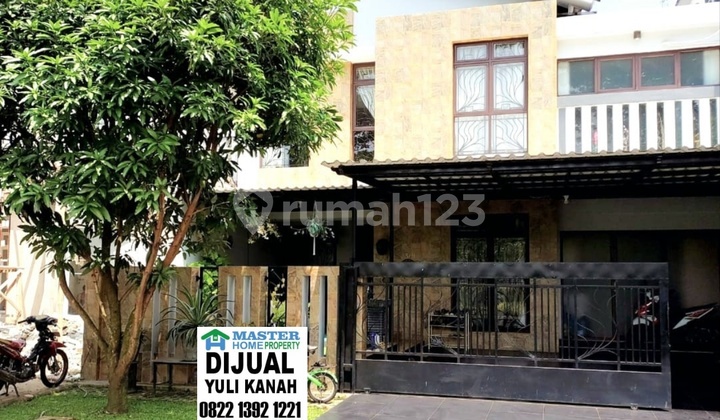 Beautiful Spacious Ready-to-Live House in a Cluster