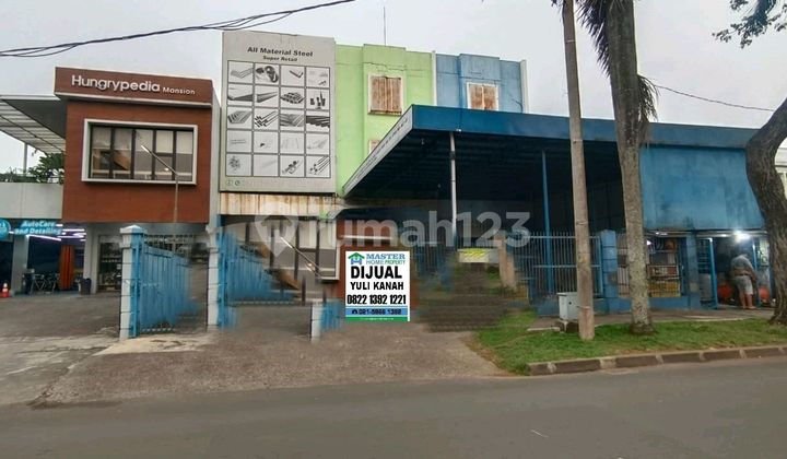 3-Unit Shophouse for Rent in Strategic Location Near Mall 1