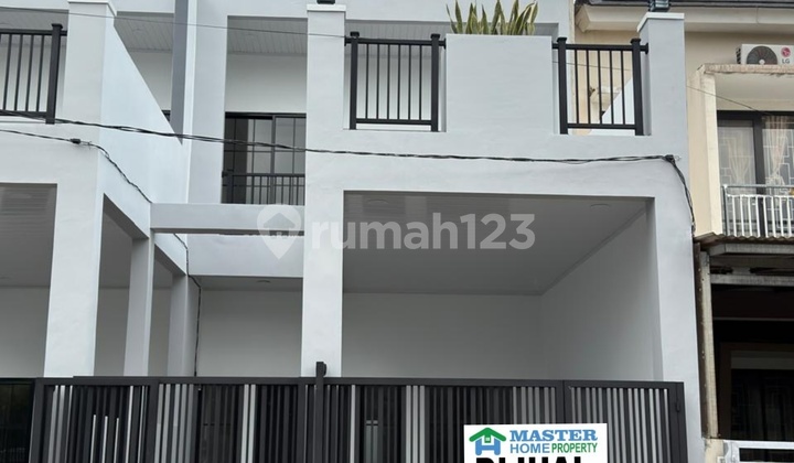 Rumah Baru Bangun Siap Huni Dua Lantai