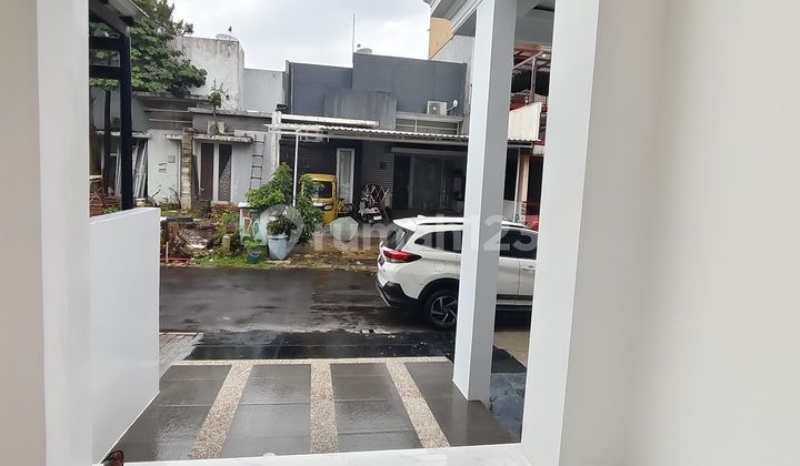 Newly Built Modern House Ready to Live In Beautiful 2