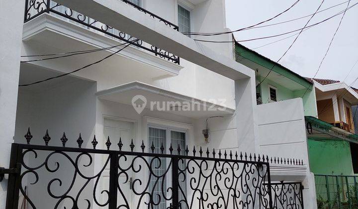 Cepat rumah 2 Lantai  didaerah Tebet Timur Dalam 1