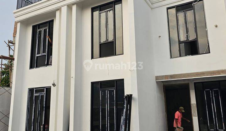 Rumah 2 Lantai di Rempoa, Tangerang 1