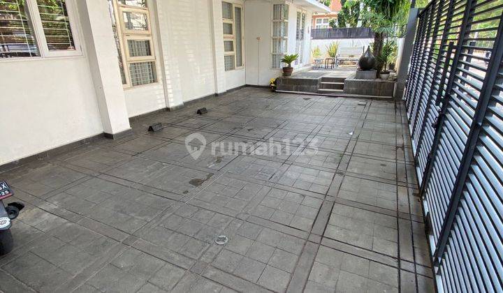 Rumah di Alam Segar, Jakarta Selatan 2