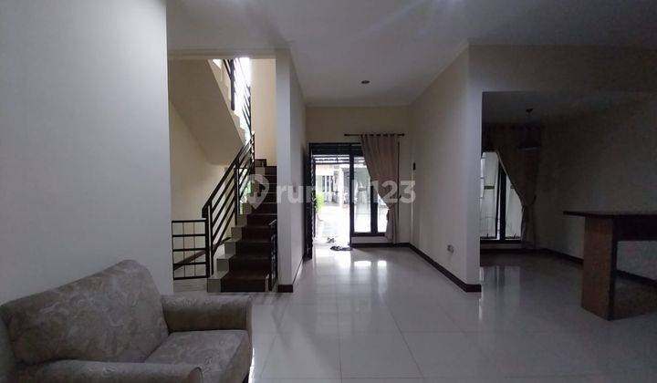 DI JAMIN MURAH! Rumah semi furnish 2lt hanya 1M-an di grand sharon buahbatu 2
