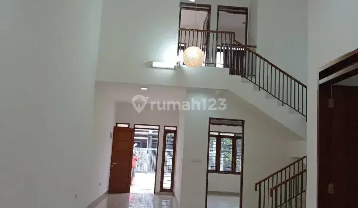 Rumah Mewah 2lt di Batununggal Pusat Kota Bandung 2