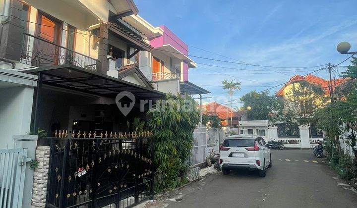 Rumah Baru Renovasi 2lt di Kiara Sari Buahbatu