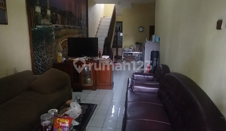 Rumah 3lantai siap huni di antapani  2