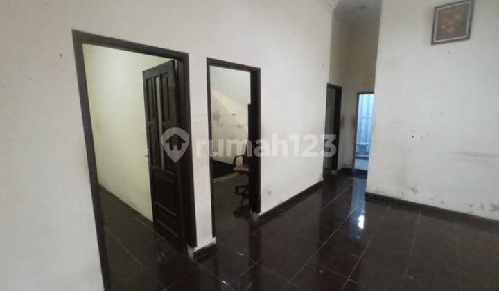 Rumah di arcamanik luas tanah hampir 300m harga 1 milayaran 2